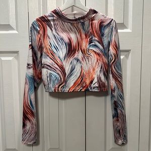 FashionNova colorful long sleeved crop top. Size XL.